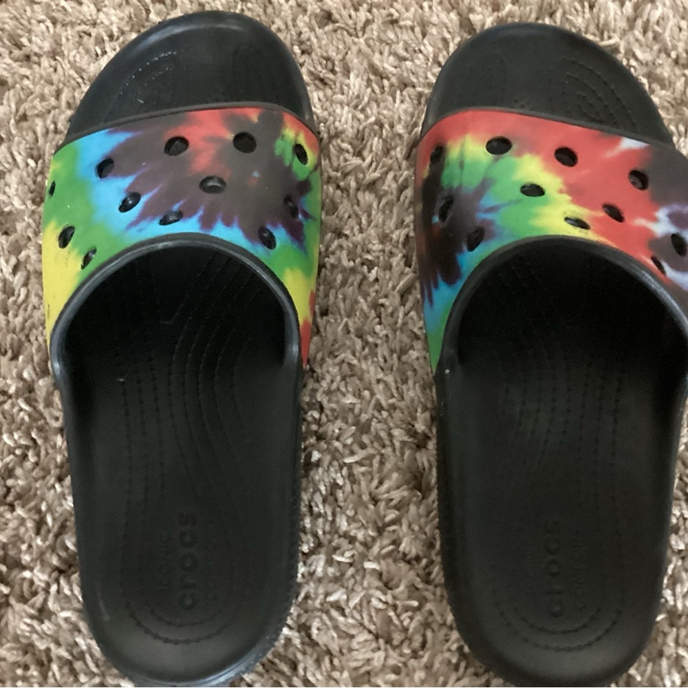 Crocs slides men’s 8/womens 10